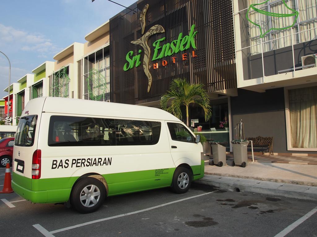 Sri Enstek Hotel Klia, Klia 2 & F1 Sepang Exteriér fotografie